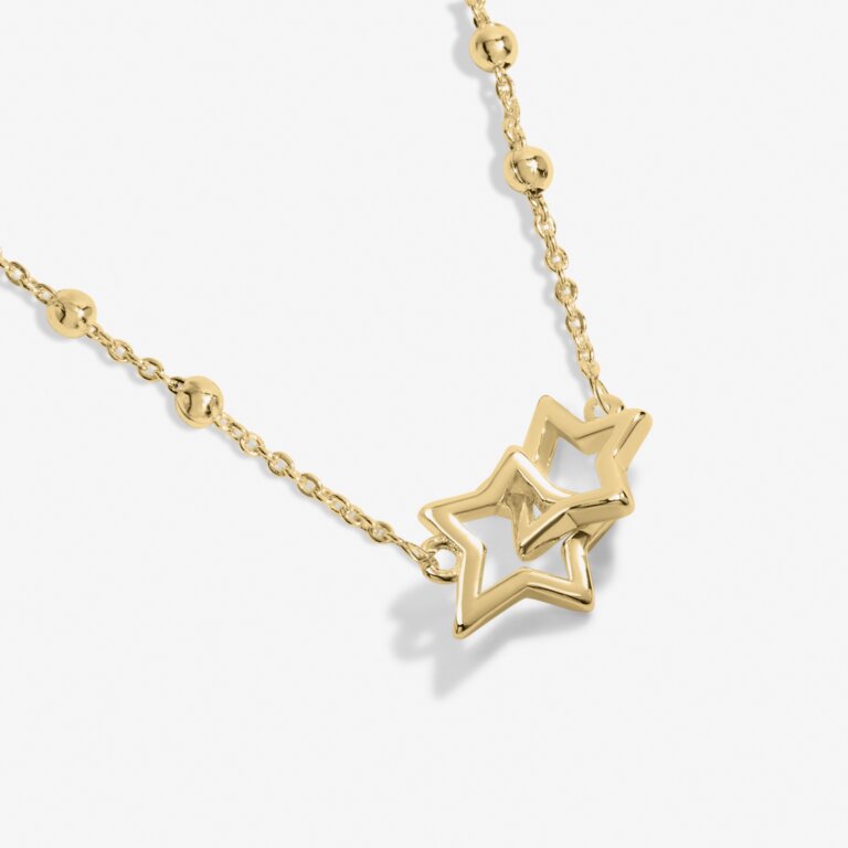 Forever Yours 'Amazing Aunt' Necklace In Gold-Tone Plating